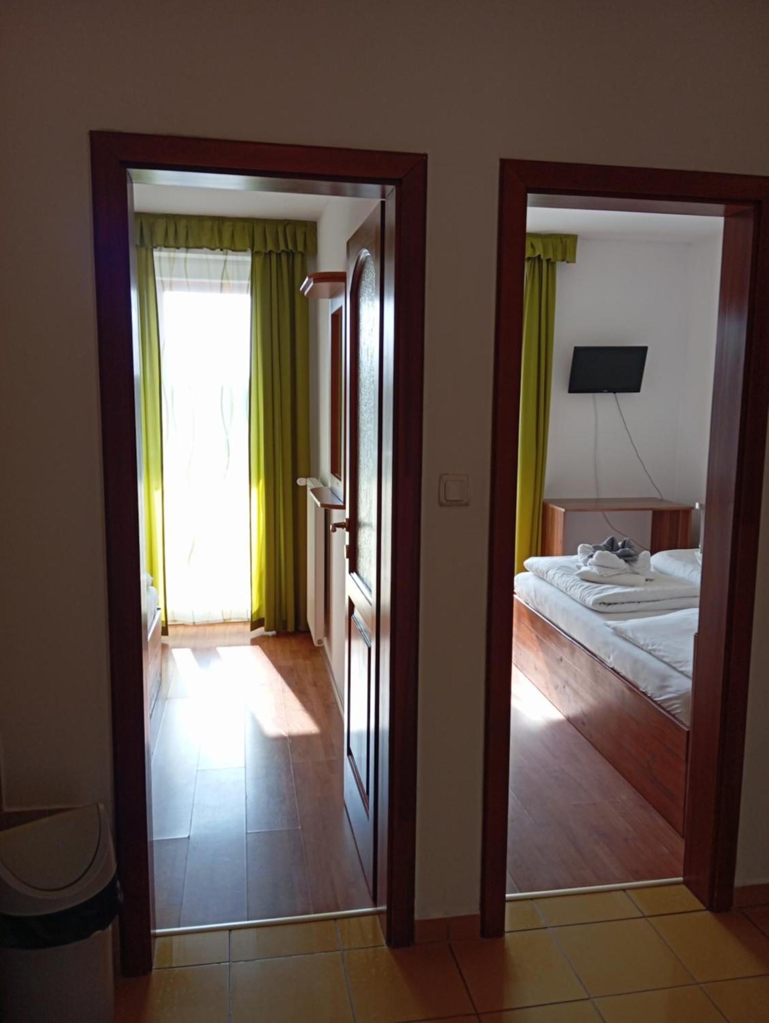 Margareta Apartman Es Ueduelohaz Bogács Exterior foto